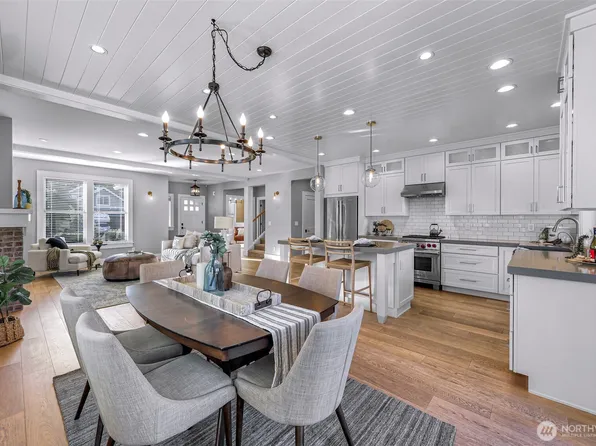 902 Captain Bay Court, Lynden, WA 98264
