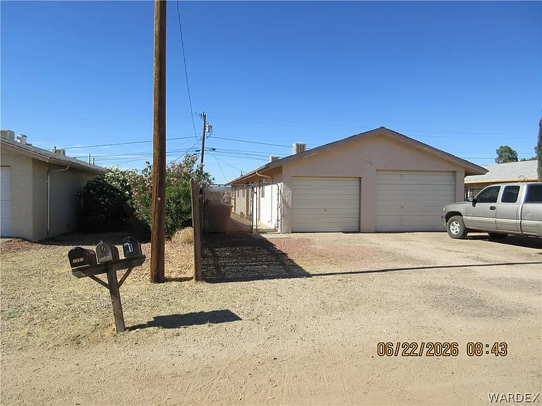 3090 E Butler Ave #2 — Photo 1