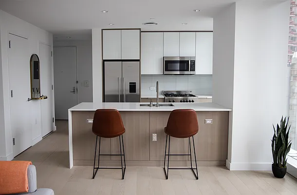 Rented by Compass | media 23