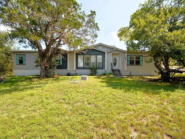 102 Robin Hill Vw, Kerrville, TX 78028