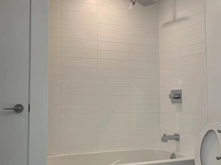 501 Yonge St #2501 — Photo 10
