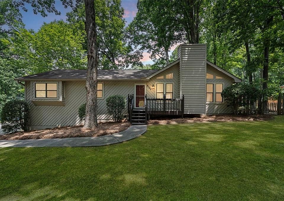 1st image of 4748 Forest Valley Pl NE