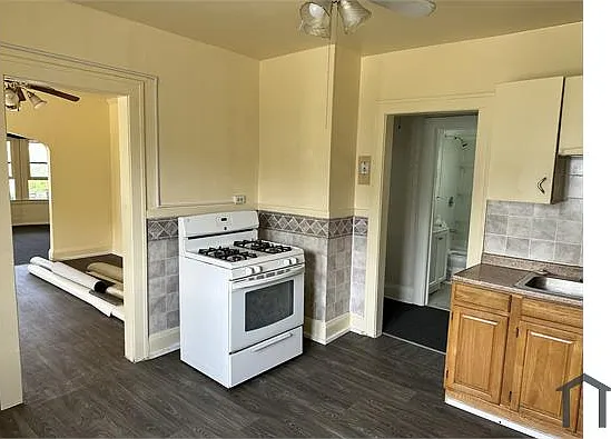 3741 E 151st St #2 — Photo 5