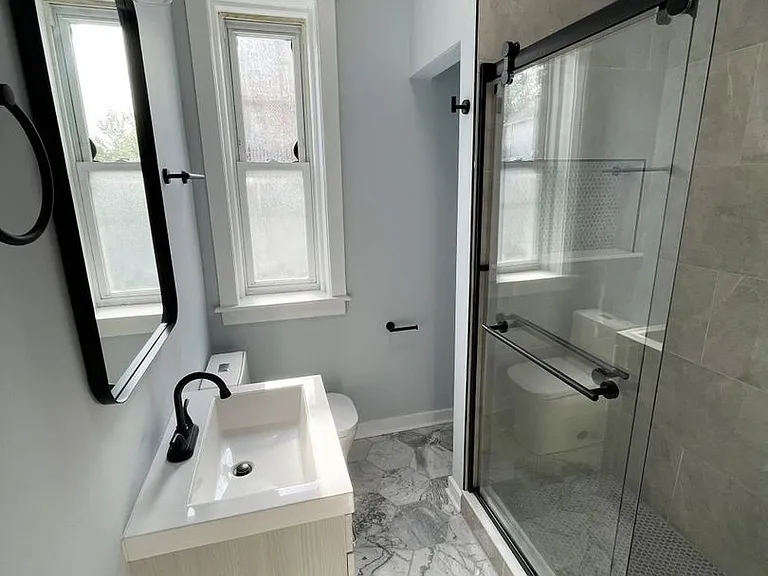 914 N California Ave #1 — Photo 6