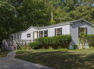 40 Squire Ridge Rd, Hampstead, NH 03841