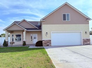 1021 12th St, Rupert, ID 83350