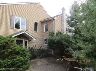 301 Disbrow Hill Rd, Perrineville, NJ 08535