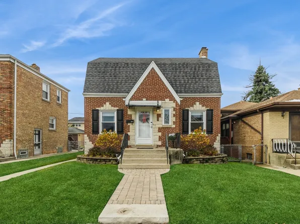 3540 N Neenah Ave, Chicago, IL 60634