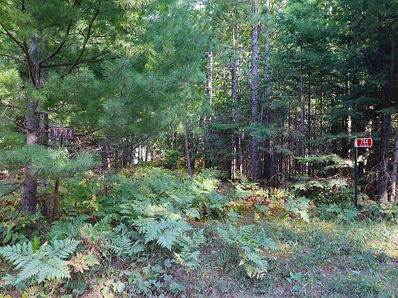 2nd image of 744 Miller Farm Rd