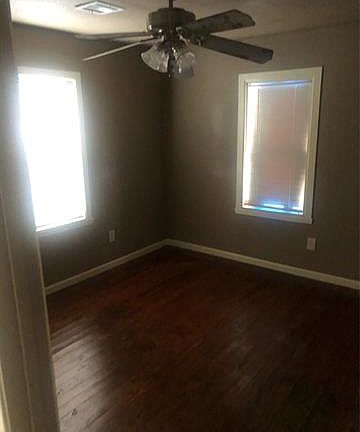 4th image of 2235 E 32nd Pl N
