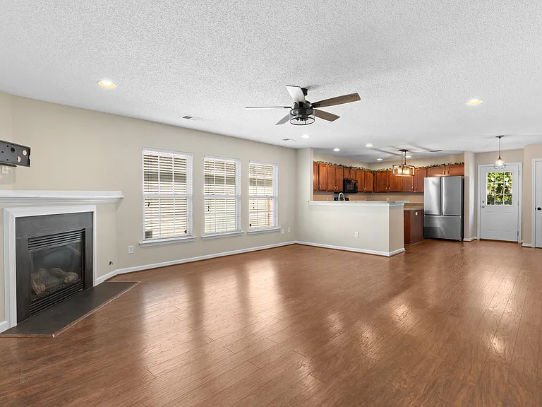 228 Rindle Dr — Photo 12