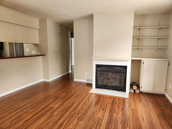 5th image of 4864 Harmony Pl
