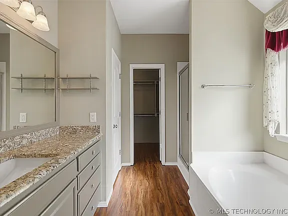 745 W Helena St #1 — Photo 12