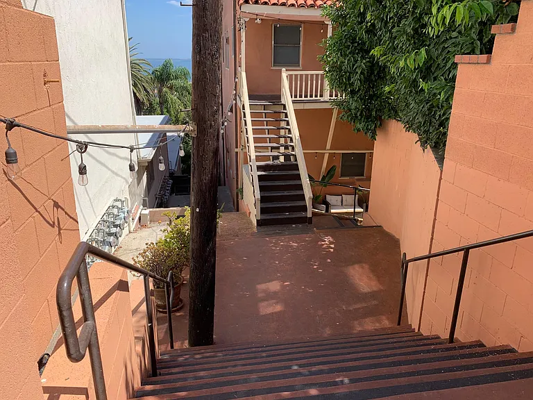 All units have a min of 2 staircases