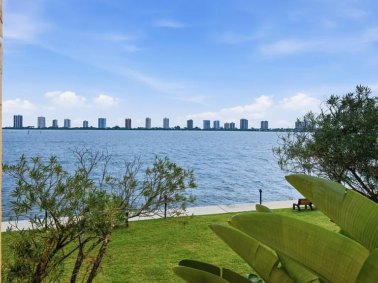 1155 Lake Shore Dr #202 — Photo 45