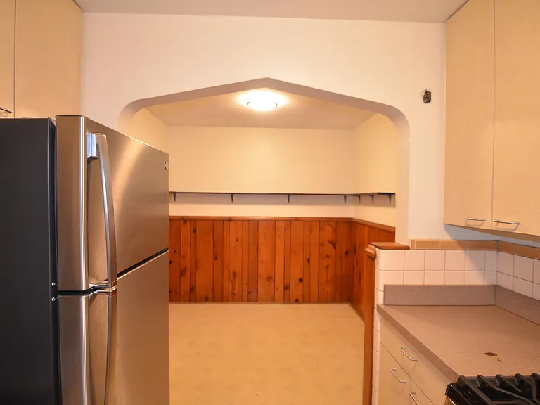5840 Ridge Ave #4 — Photo 8