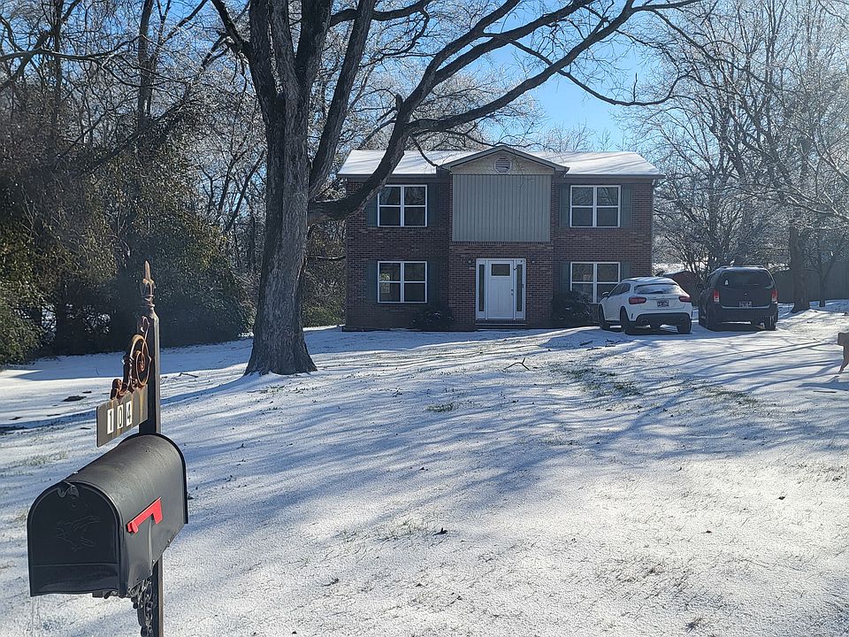 1st image of 104B N Hardin Dr