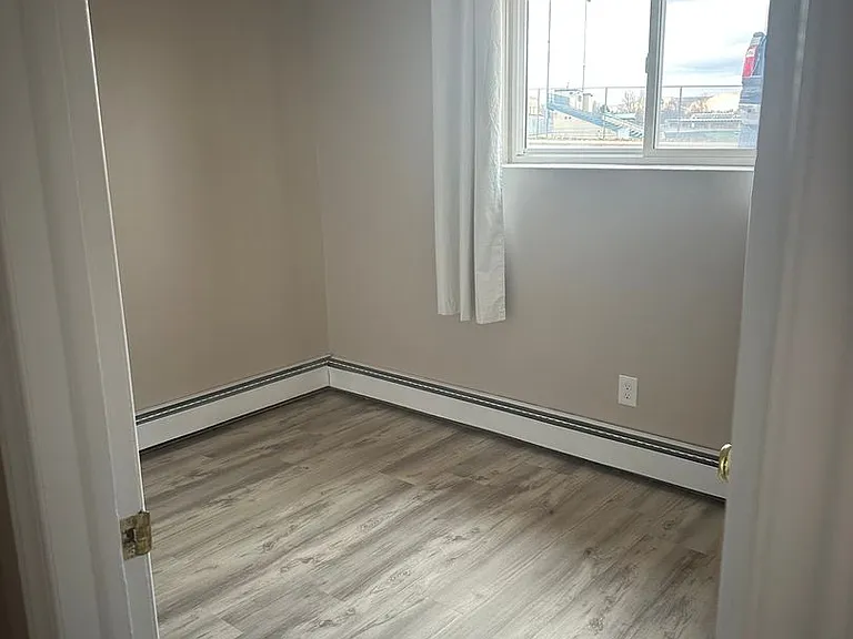 380 Shoshone Ave #A — Photo 16