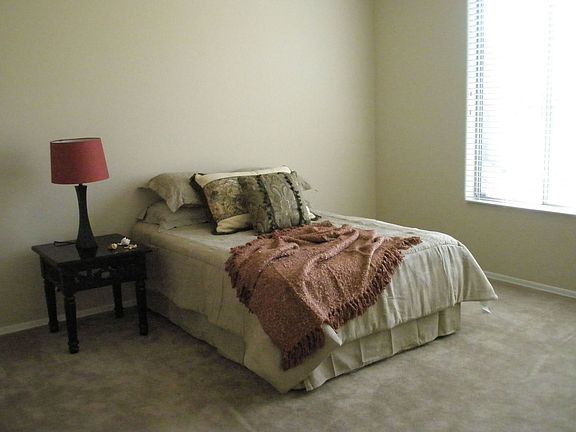 5th image of 41212 N Prestancia Dr