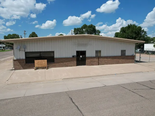 603 E 2nd St, Ogallala, NE 69153