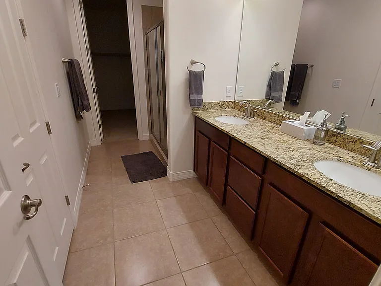 2868 W Presidio Dr — Photo 10