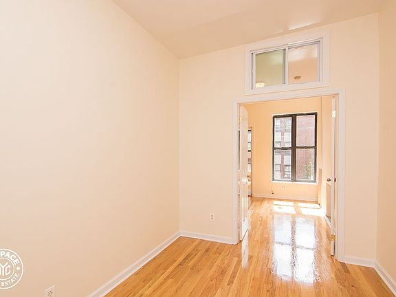 5th image of 304 Quincy St APT 4B