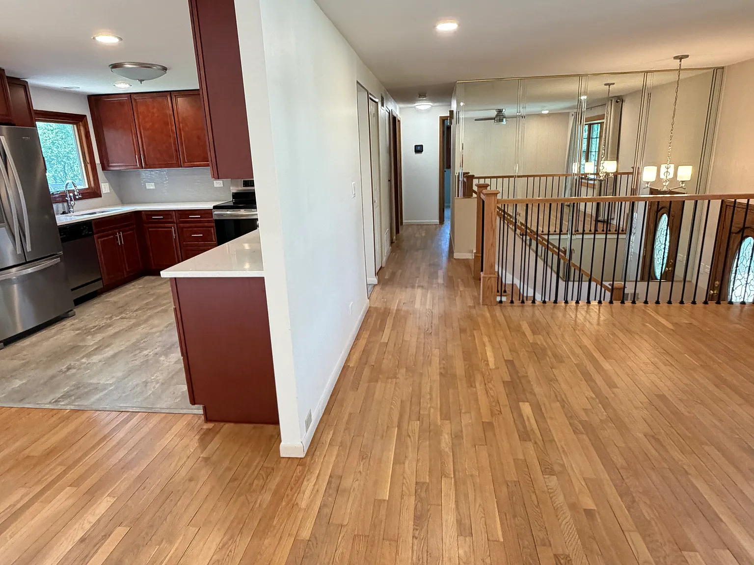 4 bed, 1924 sqft, $3,400 — Photo 4