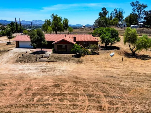 700 Ash St, Ramona, CA 92065