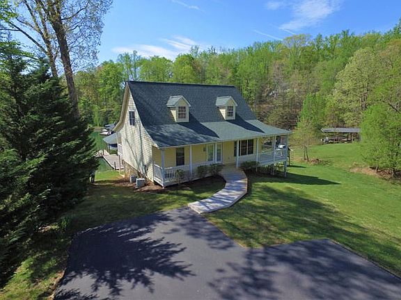 2nd image of 200 Rockfish Bay Dr