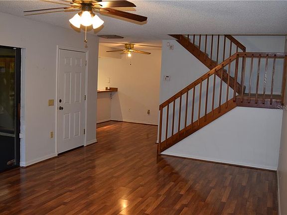 3rd image of 5280 Brook Ct #124
