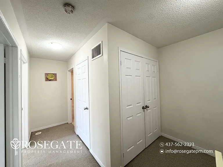 60 Fairwood Cir #130 — Photo 11