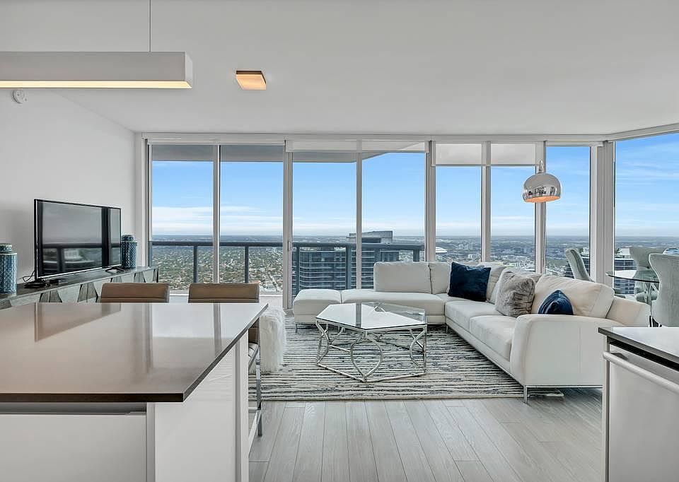 1st image of 2121 N Bayshore Dr #23C
