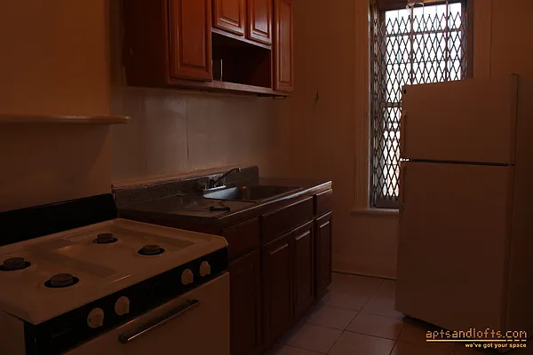 Rented by aptsandlofts.com | media 27