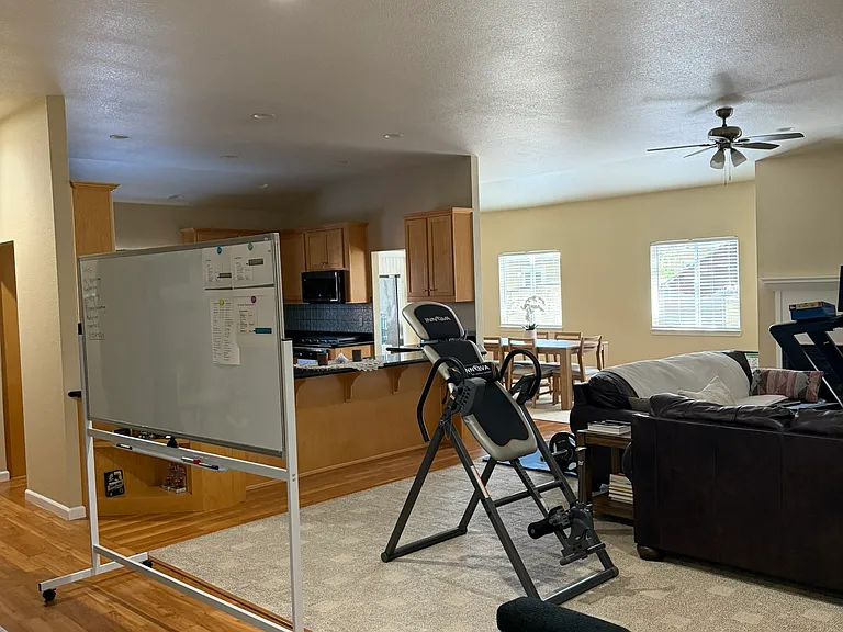 767 Carole Ct — Photo 30