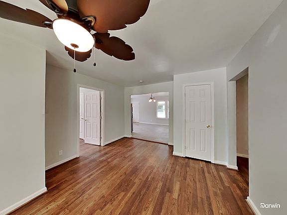 5th image of 7824 Rugby Ave