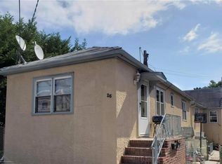 26 Robin Rd #26A, Staten Island, NY 10305