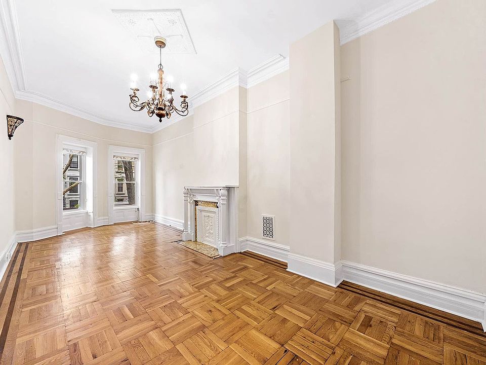 1st image of 572 Mac Donough St #2