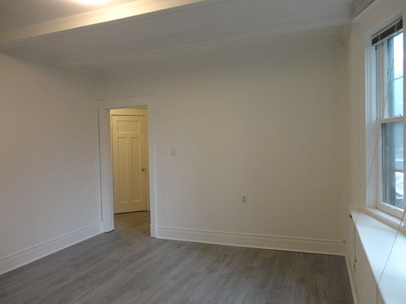 3rd image of 34 Dixon Ave #1