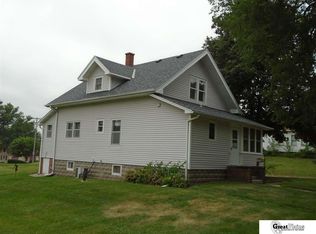 703 E Grant St, West Point, NE 68788