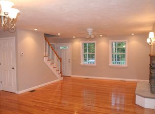 28 Russell Rd, Hanover, MA 02339
