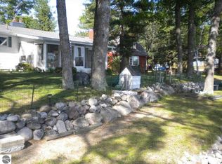 7355 Chain Lake Dr, South Branch, MI 48761