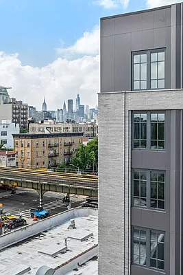 Rented by Compass | media 21