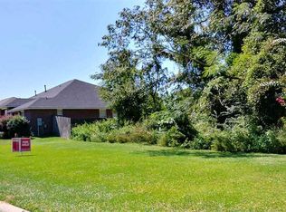 10997 Country Ostrich Dr, Pensacola, FL 32534