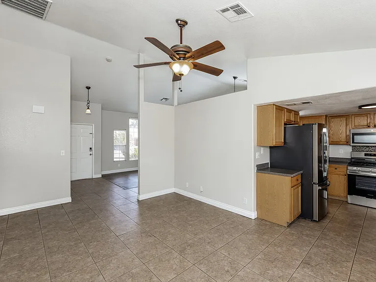 5775 Canyon Oak Cir — Photo 9