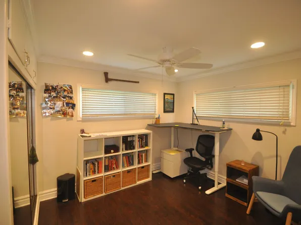1122 7th Place 1105 6th Street Hermosa Beach, 1122 7th Pl #A, Hermosa Beach, CA 90254
