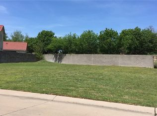 900 Cantabria Ct, Westworth Village, TX 76114