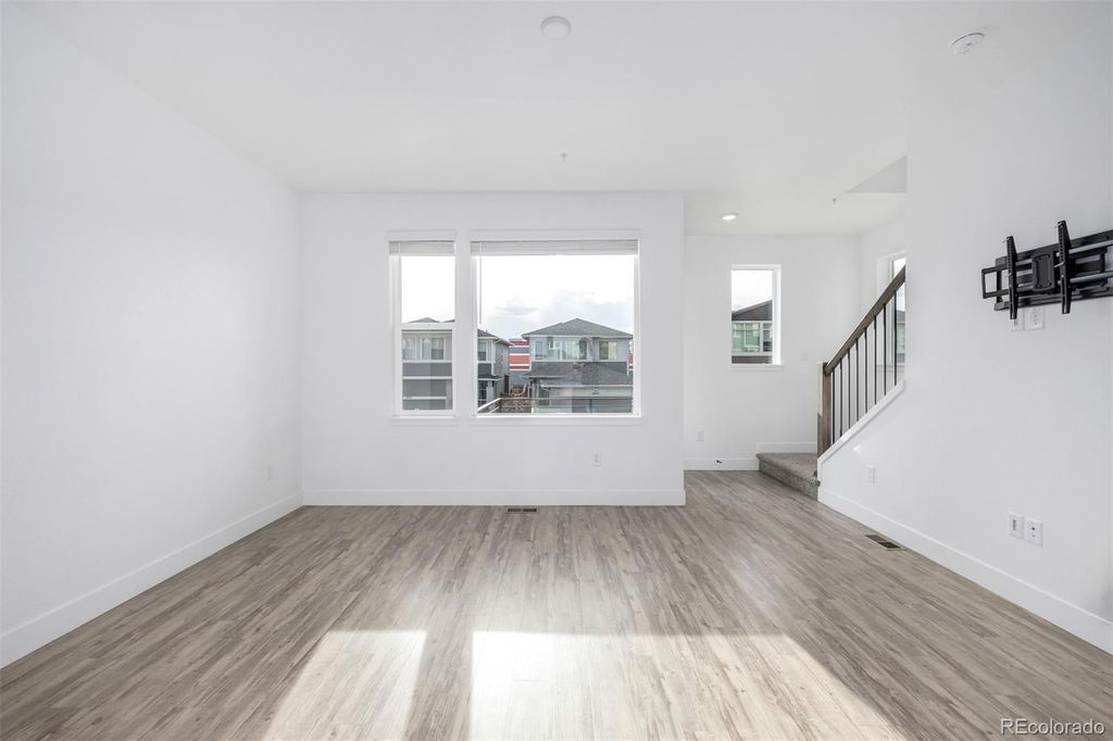 6936 Eliot Street, Denver, CO - View 4