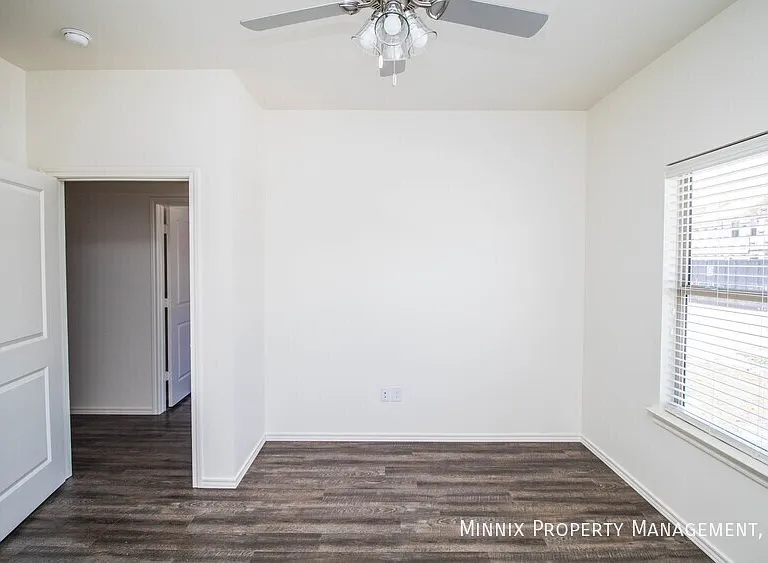 6927 20th St — Photo 22