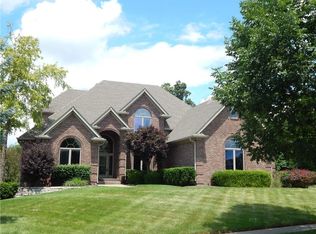 1777 Eagle Trace Dr, Greenwood, IN 46143