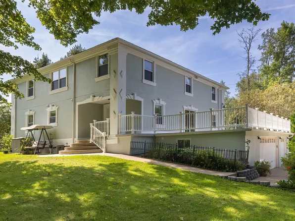 9941 Donation Rd, Waterford, PA 16441